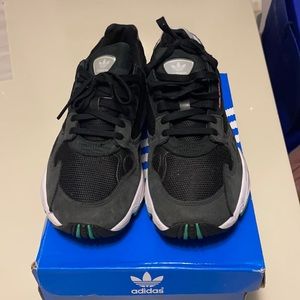 Adidas falcons original drop